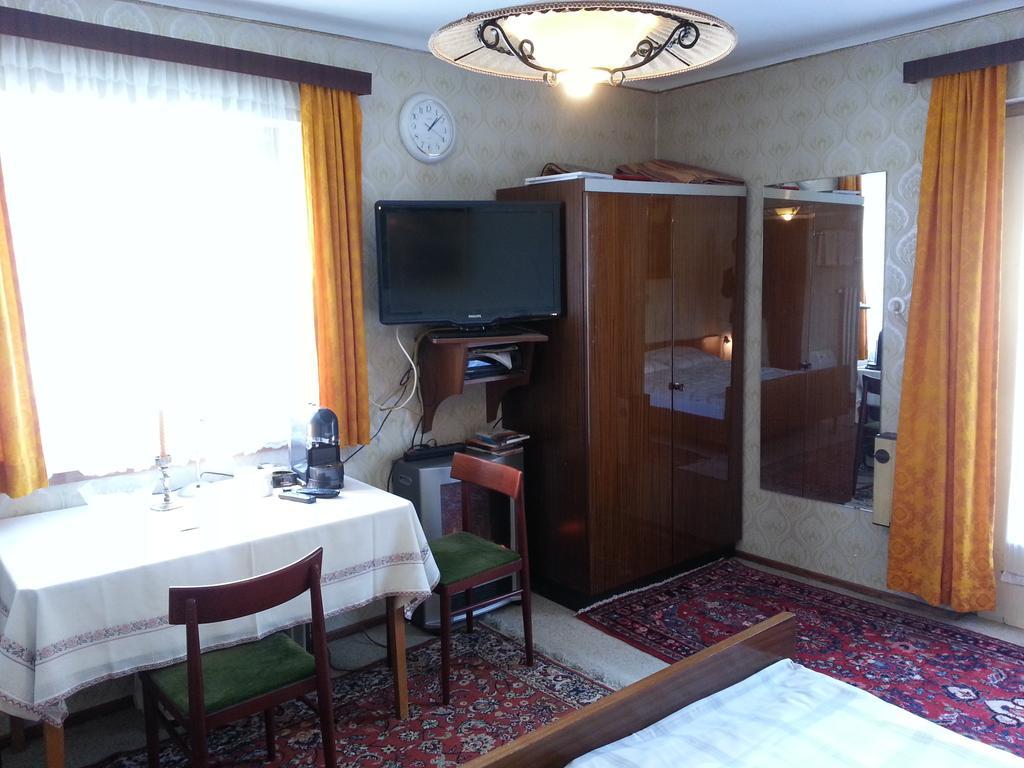 Haus Ellmaustein Bed and Breakfast Fuschl am See Exteriör bild