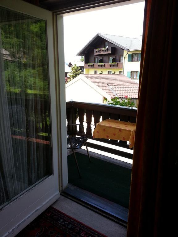 Haus Ellmaustein Bed and Breakfast Fuschl am See Rum bild